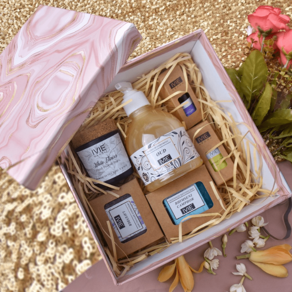 IVIE Gift Hamper 1 [ Lavender Handmade Soap , Bhimseni Camphor Handmade Soap , Aroma English Lavender Diffuser Oil , Aroma LemonGrass Diffuser Oil , Oud Handwash , Candle - White Flower ]